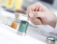 CRB GmbH | Préparation d'un filtre à air | © CRB Analyse Service GmbH