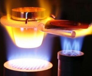CRB GmbH | Análisis de fluorescencia de rayos X XRF | © CRB Analysis Service GmbH