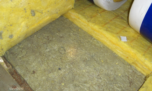 Asbesthaus - Site: Thermal insulation, fire protection from artificial mineral fibers (AMF) | © 2019, CRB Analyse Service GmbH | © CRB Analyse Service GmbH