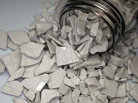 Analisi di fluorescenza a raggi X, XRF di ceramica fine | © CRB Analyse Service GmbH