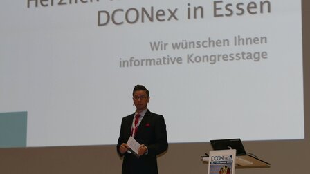 Ponentes en DCONex | © DCONex