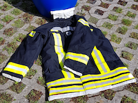 MeyerundKuhl Spezialwäschen GmbH: Imagen de un montaje experimental para analizar la posible contaminación por amianto y fibras minerales artificiales en la ropa de bomberos. | © CRB Analysis Service GmbH