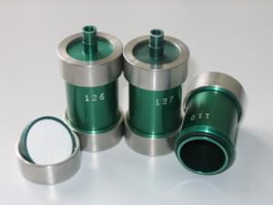 Porte-tubes pour le prélèvement d’échantillons d’air contenant de l’amiante | © CRB Analyse Service GmbH