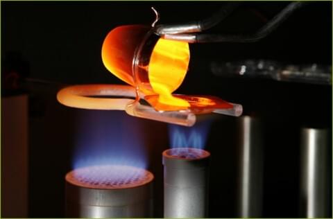 CRB GmbH | Herstellung Schmelzaufschluss für die Röntgenfluoreszenzanalyse | © CRB Analyse Service GmbH CRB GmbH | Herstellung Schmelzaufschluss für die Röntgenfluoreszenzanalyse | © CRB Analyse Service GmbH