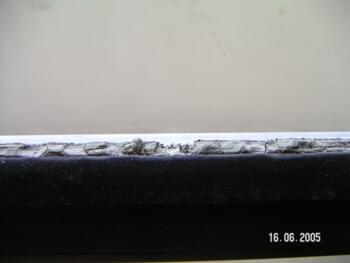 Asbesthaus - Fundstelle: Fensterkitt | © 2019, CRB Analyse Service GmbH