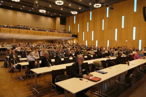  Sala de conferencias de DCONex 2024